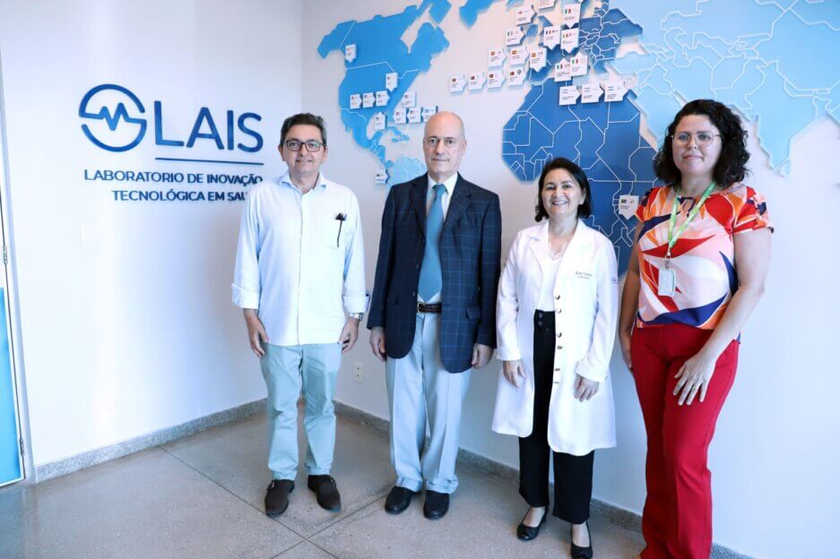Neurocirurgião da Argentina reconhece a relevância das tecnologias produzidas no LAIS/UFRN