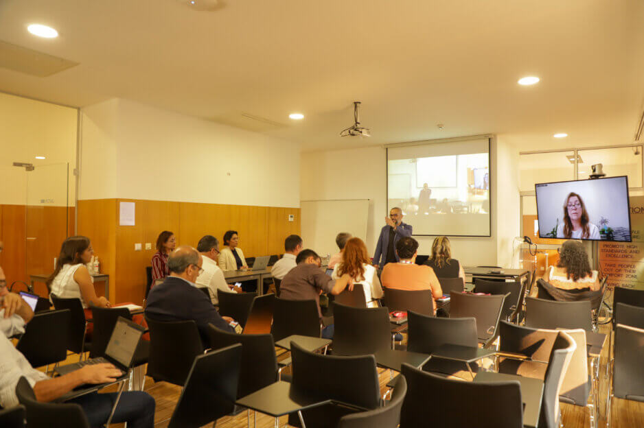 Seminário reúne pesquisadores do Brasil e Portugal para debater economia da saúde