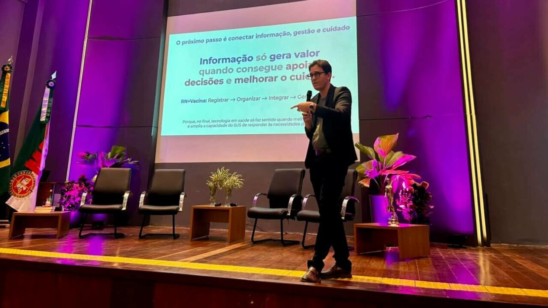 Pesquisador do LAIS anuncia atualizações do RN+Vacina em evento promovido pela Sesap/RN